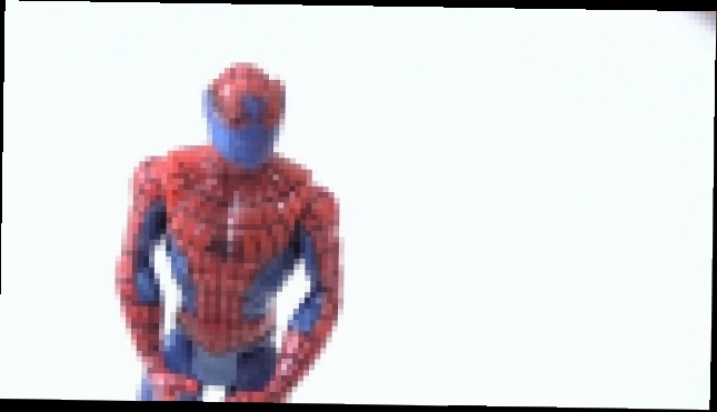 Видео для детей: ЧЕЛОВЕК ПАУК/SPIDER MAN и его новая машина! Спасение супергероя в гараже Алекса 