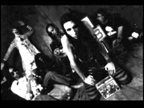 Marilyn Manson- The Dead Walk (Resident Evil Soundtrack) 