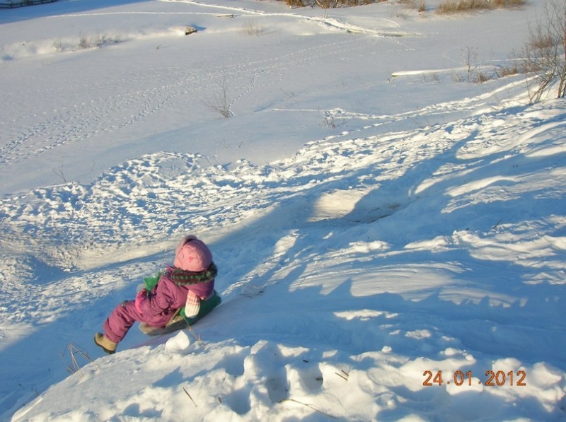 Дилижанс - - Снег и вьюги, Ледяные гонки. Лыжи и санки, Шапки-ушанки