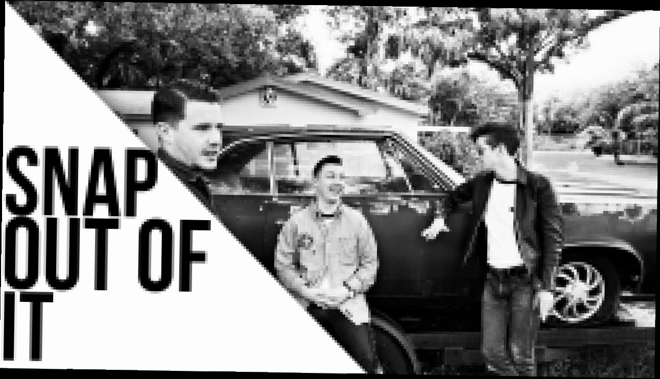 Arctic Monkeys - Snap Out Of It [Lyrics] 