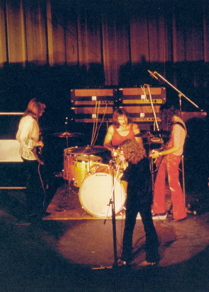 Led Zeppelin (1969-4-24)