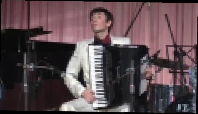 А.Поелуев ( аккордеон )-П.Чайковский-марш из балета 'Щелкунчик'. тр.В. Семенова (2009) accordion 