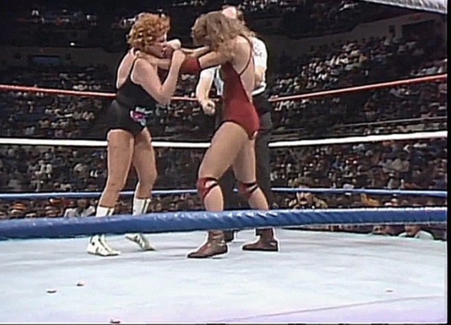 Великолепная Мула vs Уэнди Рихтер, Saturday Night Main Event (11.05.1985) 