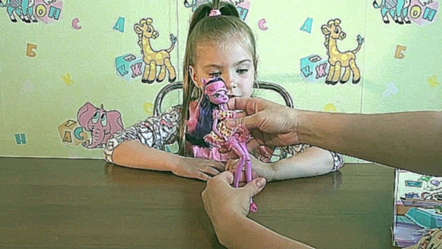 Открываем куклу из мультфильма май литл пони Open May Doll cartoon My Little Pony 