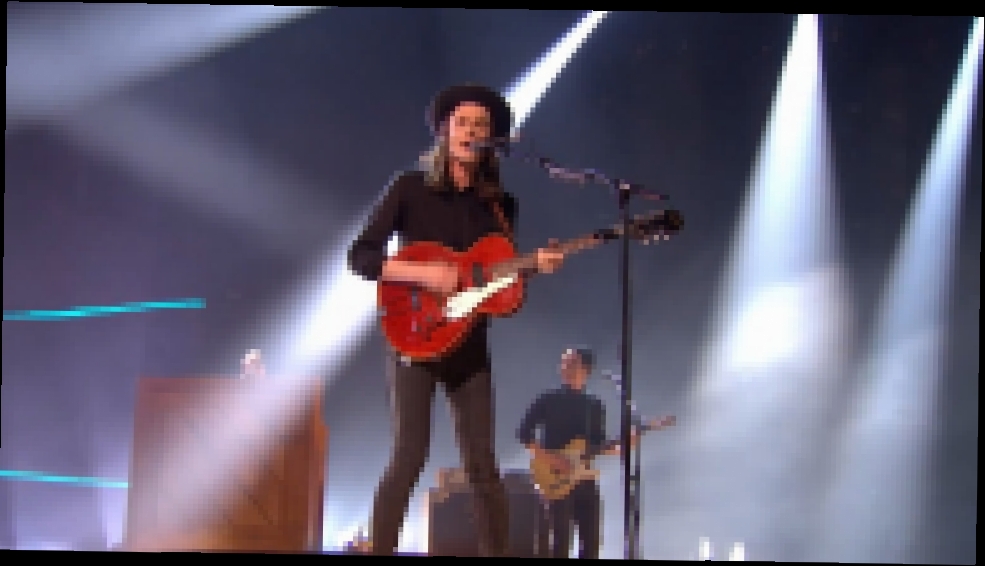 James Bay - Hold Back The River (25.02.2016) - Live at The BRIT Awards 2016 
