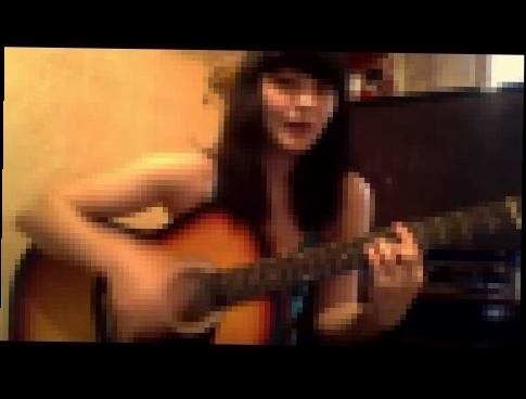 Девушка поёт под гитару 2517   Я никогда не видел моря 