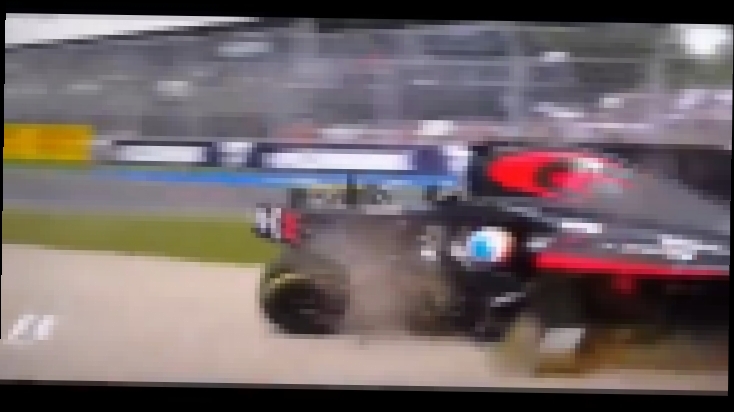 Жесткая авария Фернандо Алонсо на Гран При Формулы-1 в Австралии 