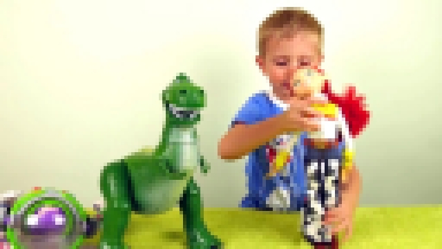Видео для детей с игрушками из мультфильма История Игрушек. Toy Story toys 