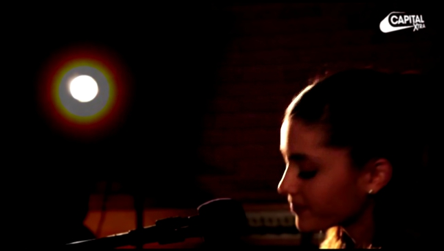 Acoustic version Ariana Grande - 'Right There' Performance) On Capital XTRA 