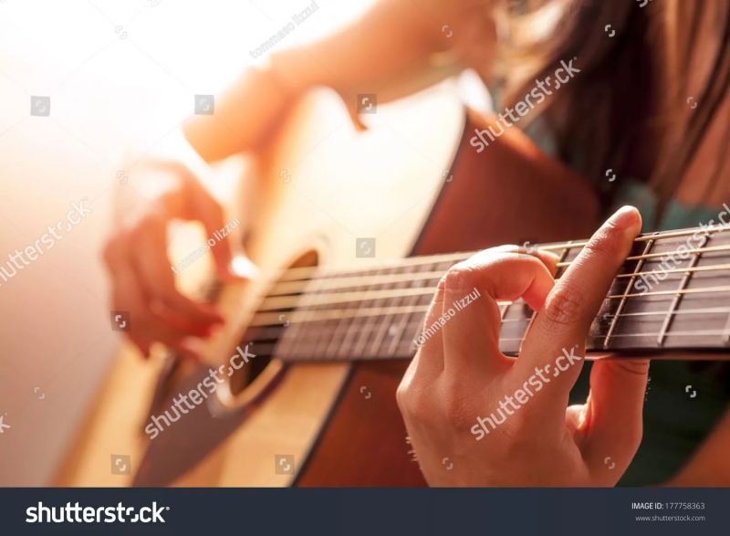 Инструментальная музыка - игра на гитаре