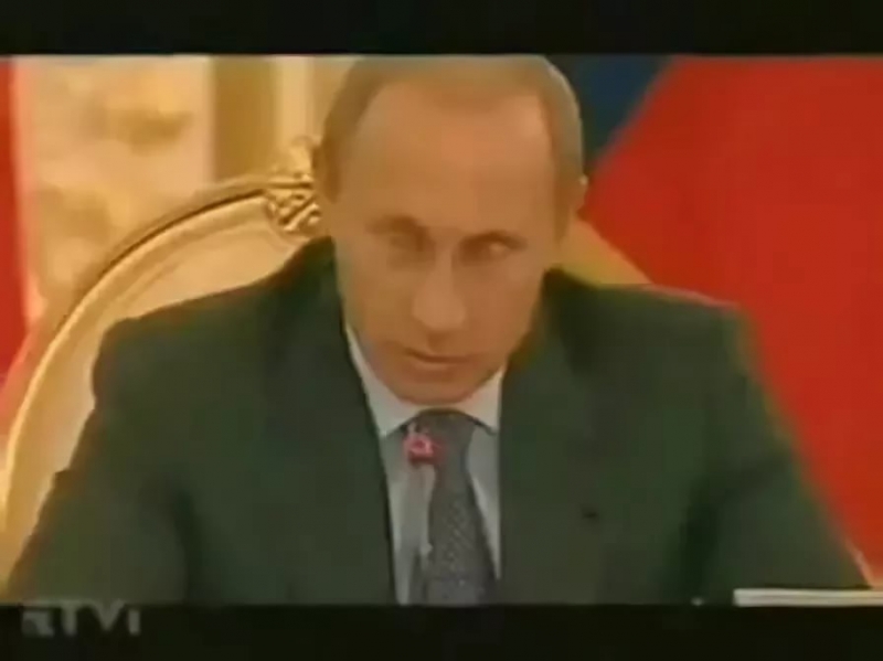 В. Путин говорит