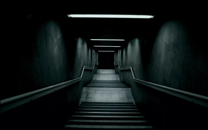 Dark Waltz ~ the long tunnel