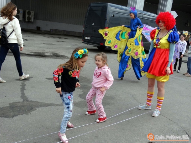 ТРЦ " Киев" - фестиваль уличных игр и искусства
